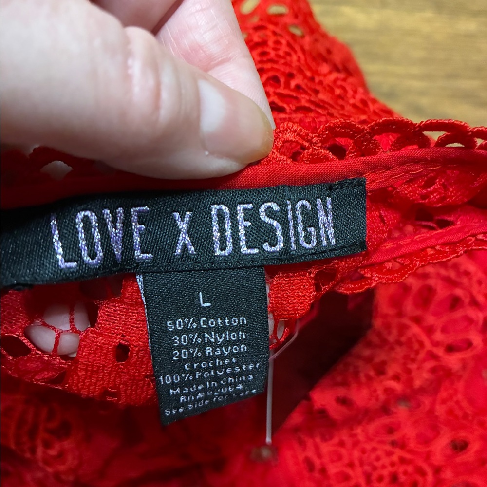 Women’s Love X Design Red Sleeveless Lace Woven Blouse Size Large NWT - Picture 4 of 8